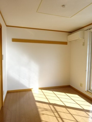 【内装】 | グレース　クレストⅡ | 内装は落ち着いています