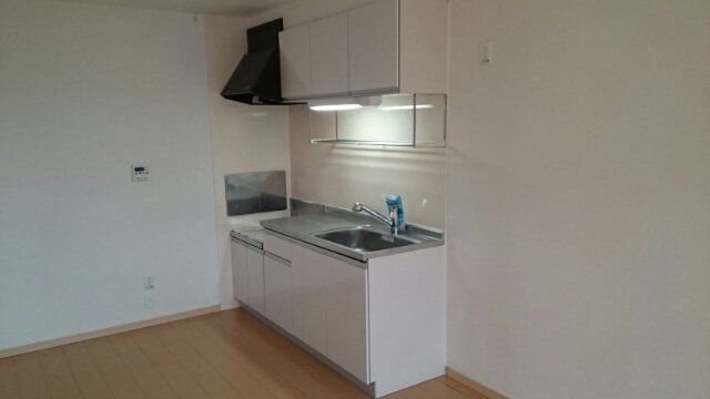 ヴィラ　サンライズ　ドリームⅢのキッチン|キッチンでお料理をお楽しみください