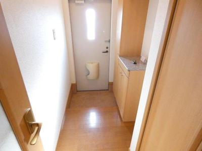 【玄関】 | デルソーレＡ | 落ち着いた玄関です