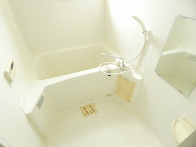 【浴室】 | コンフォルターブルⅠ | コンパクトで使いやすいお風呂です