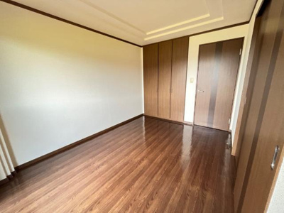 【寝室】 | スカイヴァレィＡ | 寝室