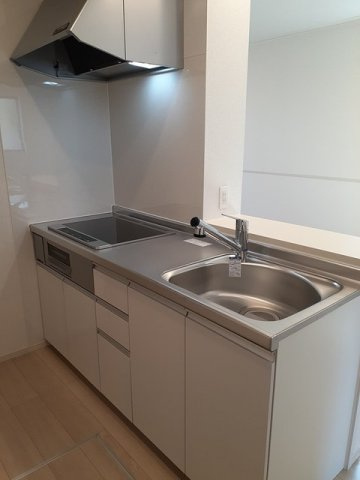 アンソレイユ壱番館　Ⅱのキッチン|お料理しやすいキッチンです