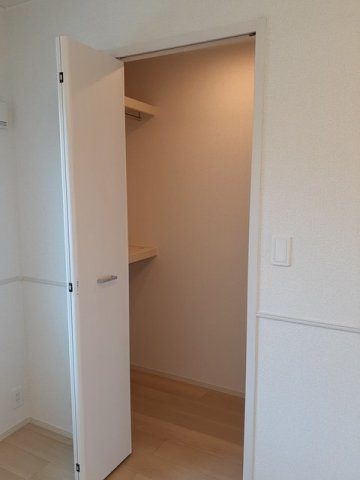 アンソレイユ壱番館　Ⅱの収納|ちょっとした収納スペースも充実しています