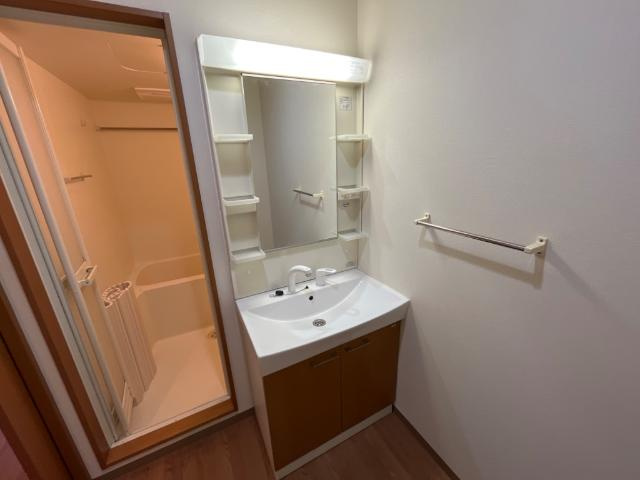 ルミナス・ビアンの洗面所|洗髪洗面化粧台