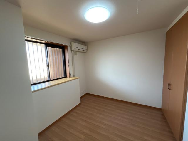 【内装】 | ルミナス・ビアン | 北側洋室