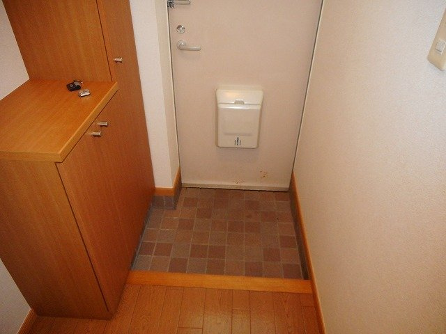 プラトーＡの玄関|毎日通る玄関はこちらです