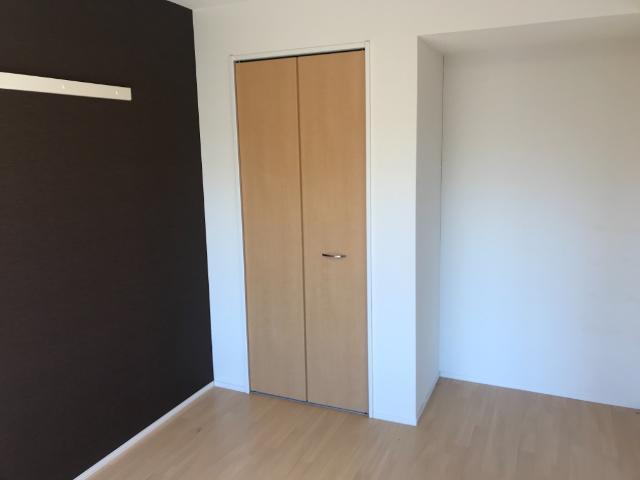 高尾崎 NEW TOWN　La・Ｔｅｒｒｅ Eの内装|洋室