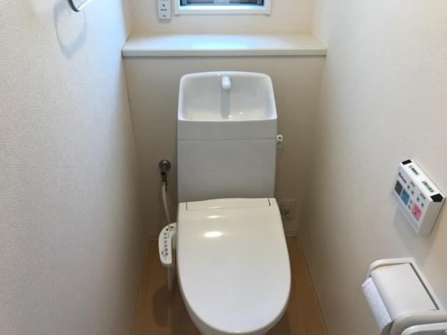 高尾崎 NEW TOWN　La・Ｔｅｒｒｅ Eのトイレ|シャワー付トイレ