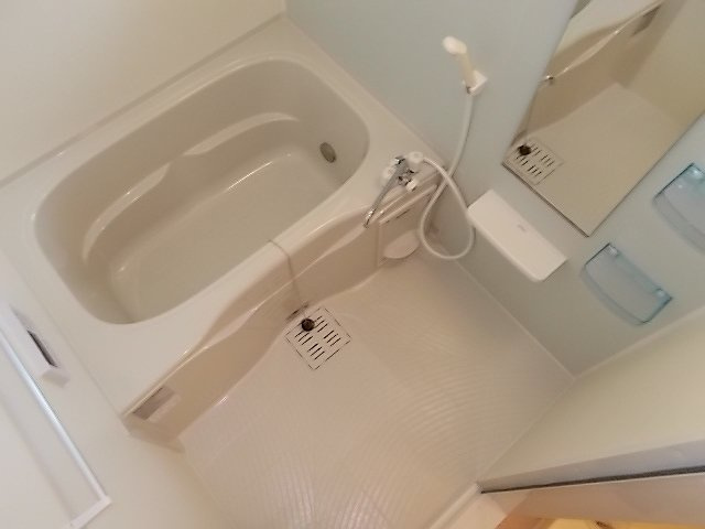 【浴室】 | ヒルズ | 日々の疲れを癒すお風呂付です