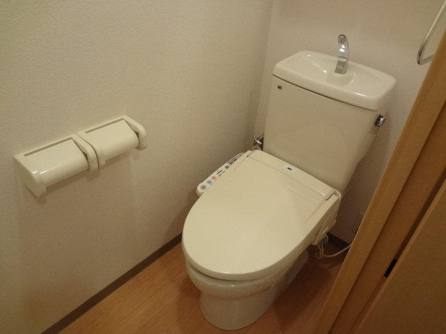 Ｖｅｇa（ベガ）のトイレ|シャワー付トイレ