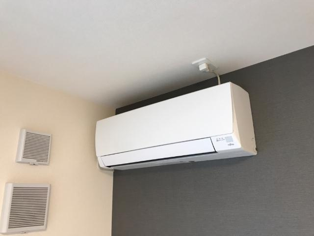 【設備】 | 高尾崎 NEW TOWN　La・Ｔｅｒｒｅ B | エアコン