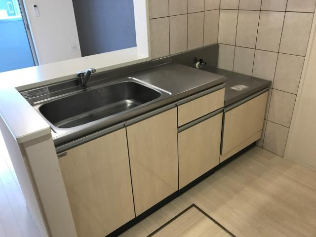 【居間・リビング】 | 高尾崎 NEW TOWN　La・Ｔｅｒｒｅ B | リビング