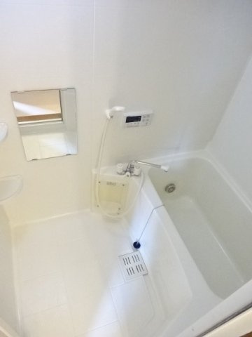 ピュアハウスⅡの浴室|コンパクトで使いやすいお風呂です