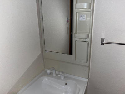 【洗面所】 | スカイヴァレィＢ | 洗髪洗面化粧台