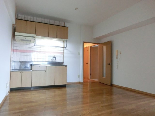 メゾン原Ⅱの寝室|現況を優先します。同タイプの別室になります