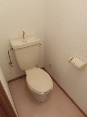 メゾン原Ⅱのトイレ|現況を優先します。同タイプの別室になります