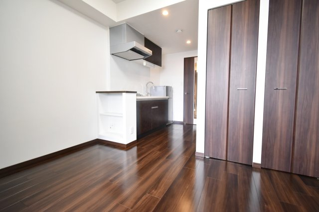 プレジオ西宮の居間・リビング