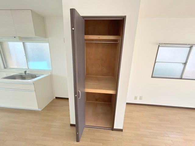 俵口町戸建ての収納