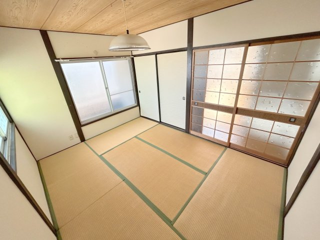 俵口町戸建ての和室