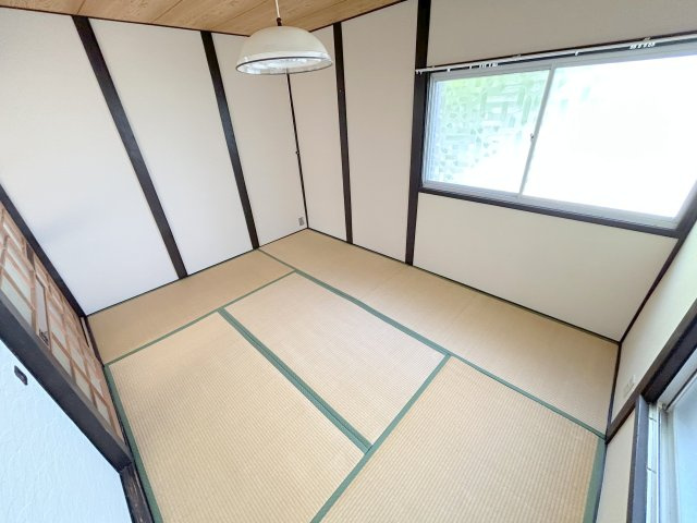 俵口町戸建ての和室