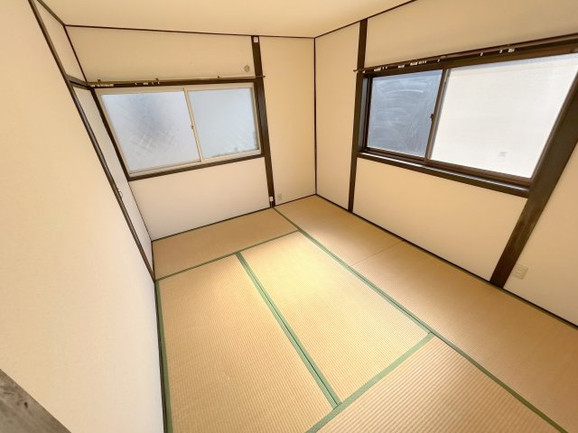 俵口町戸建ての和室