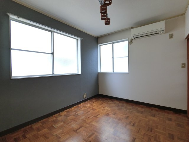 コーポカワノの居間・リビング