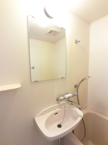 コーポカワノの洗面所