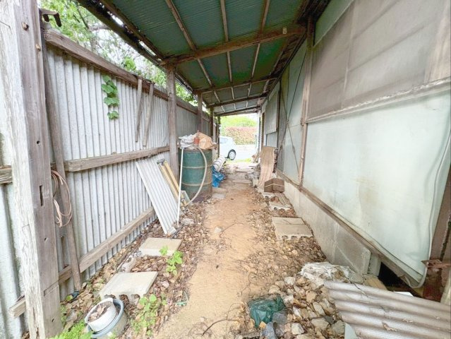糟屋郡須恵町大字須恵　土地のその他|現況は古家と倉庫があります！