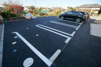 【駐車場】