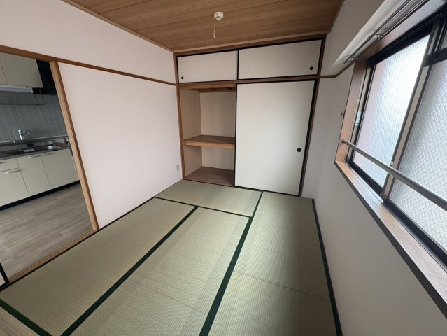 ポートシティ高木の和室