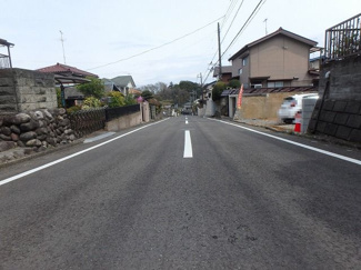 【前面道路含む現地写真】