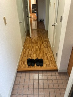 東町ペアシティ（マンスリー）の玄関