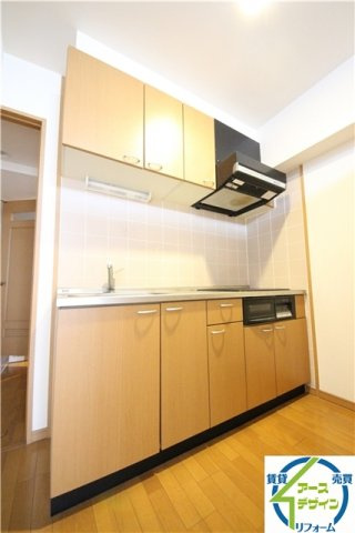 ウエストクイ－ンズのキッチン|※類似部屋