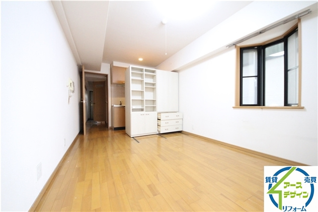 ウエストクイ－ンズの居間・リビング|※類似部屋