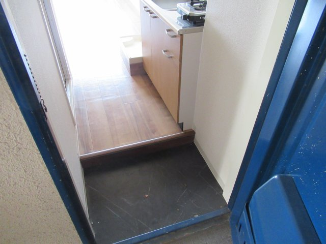 サニーパレス平磯の玄関|きれいな玄関です