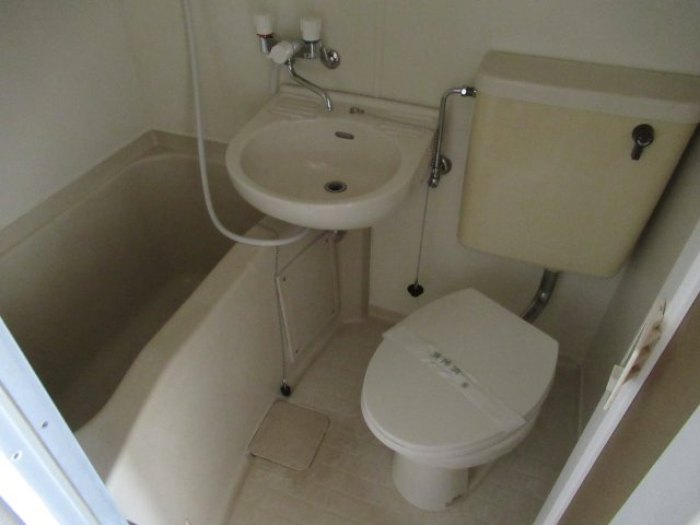 サニーパレス平磯の浴室|きれいなお風呂です