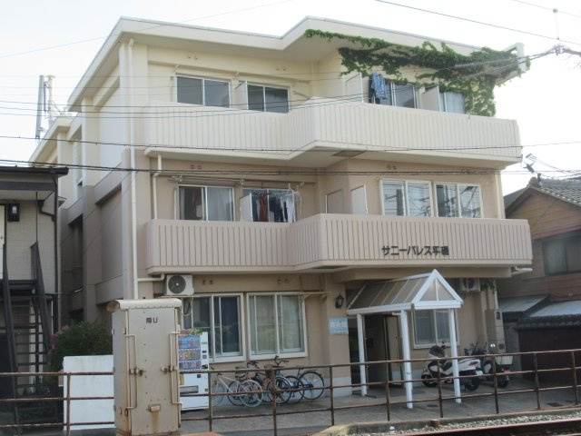 サニーパレス平磯の外観|落ち着いた雰囲気の外観です