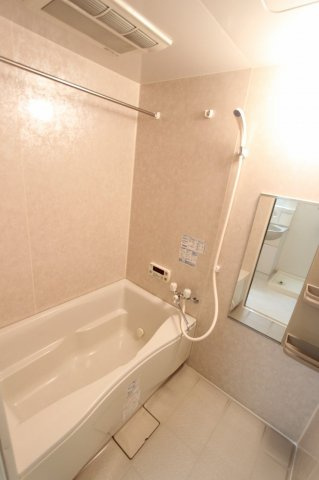 ルーチェ（ＬＵＣＥ）の浴室|お風呂で日々の疲れを落としましょう