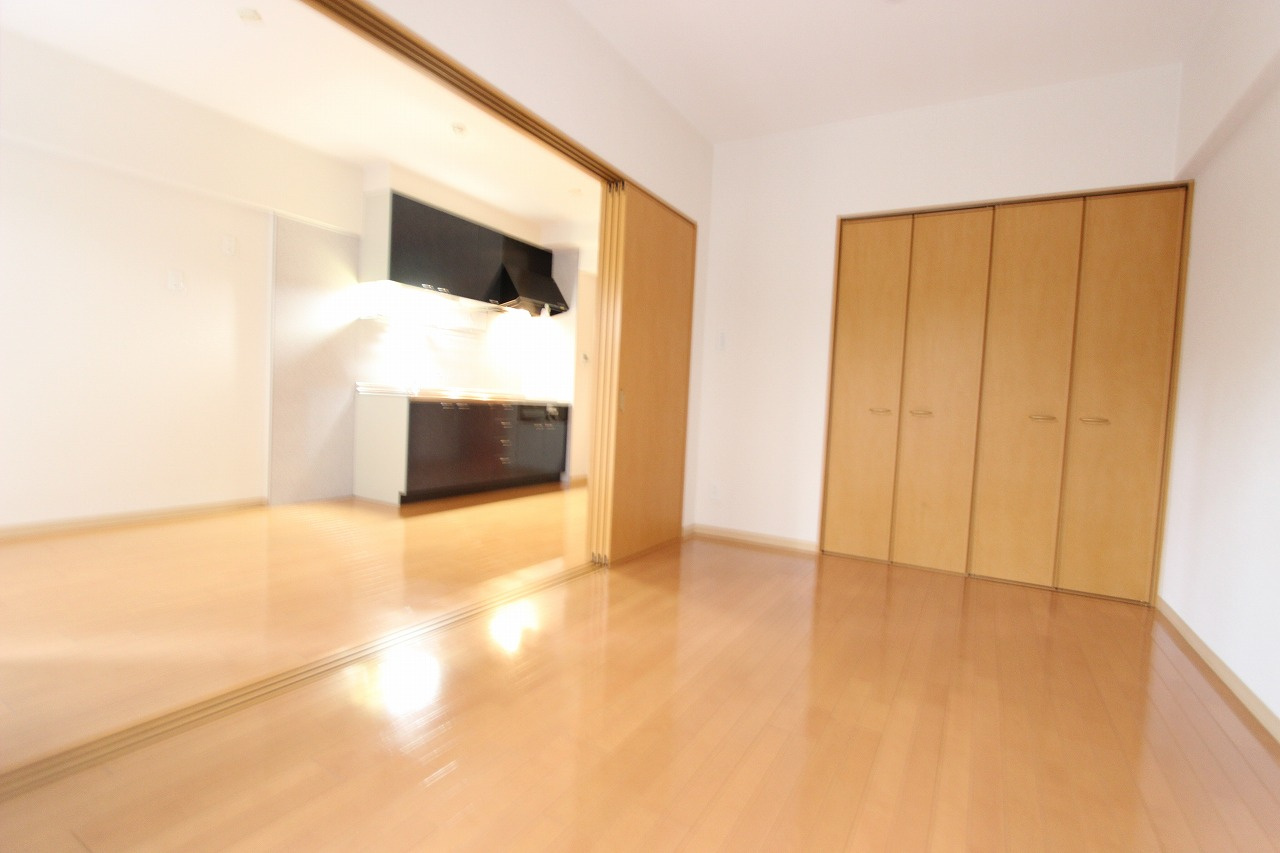 ルーチェ（ＬＵＣＥ）の洋室|スタンダードな洋室です