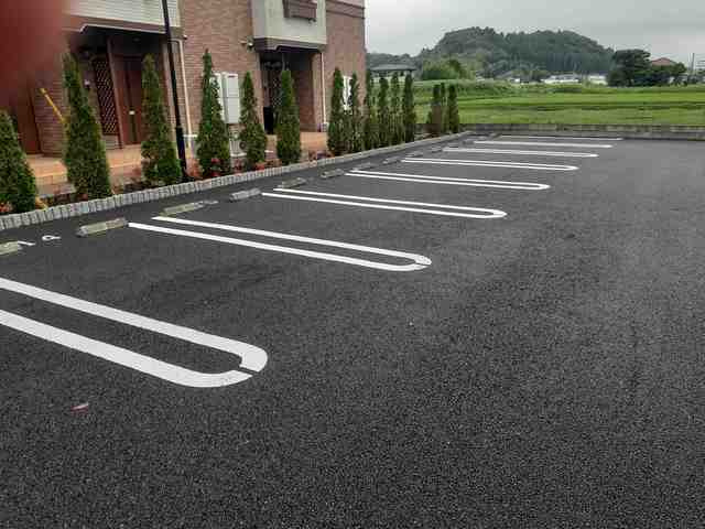 ガーデンハウス茂原Ⅳの駐車場