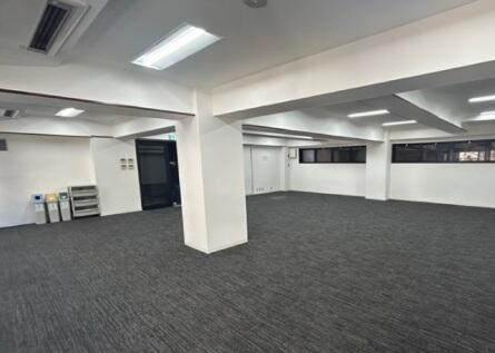 サンブリヂ小川町ビルの洋室|洋室です