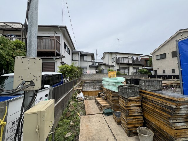 海まで徒歩12分！3階建ての海近住宅の外観