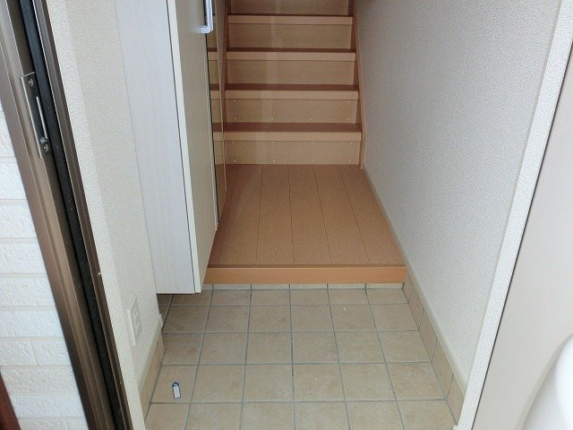 【玄関】 | コンフォート夕顔 | 落ち着いた玄関です