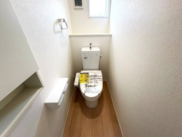 クレイドルガーデン和歌山市杭ノ瀬第３ ２号棟のトイレ|同仕様