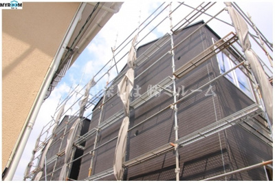 【外観】 | グランコンフォール中野ＩＩ(グランコンフォールナカノツー) | おしゃれなサイディングボード貼りです。