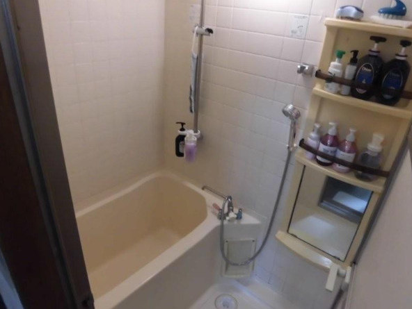 浜松市中央区豊町の中古マンションの浴室