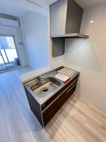 大阪市城東区諏訪１丁目の賃貸マンションのキッチン