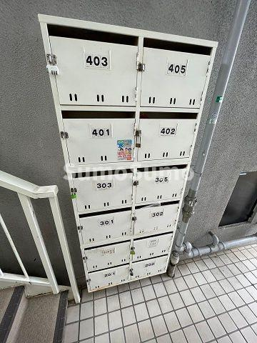 甲子園ピースの外観