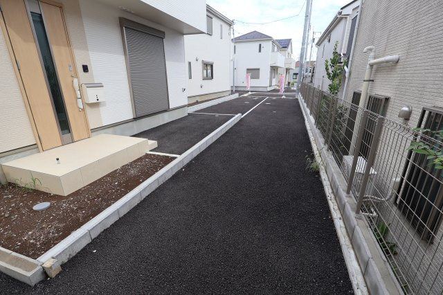 【外観】 | 《仲介手数料無料》練馬区大泉町２丁目29-26(5号棟)新築一戸建てクレイドルガーデン | 撮影日 2025年9月13日 14:30 晴れ