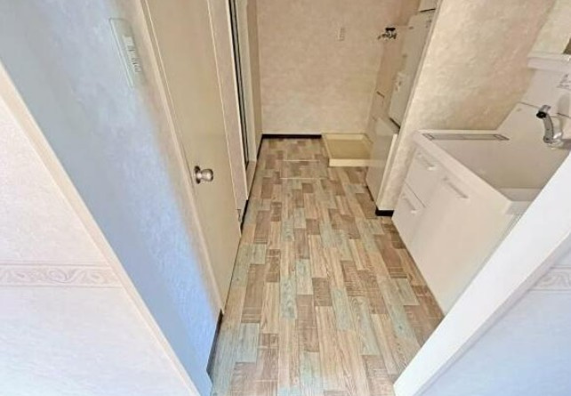 【中古マンション】かわつるグリーンタウン新鶴18号棟の脱衣所